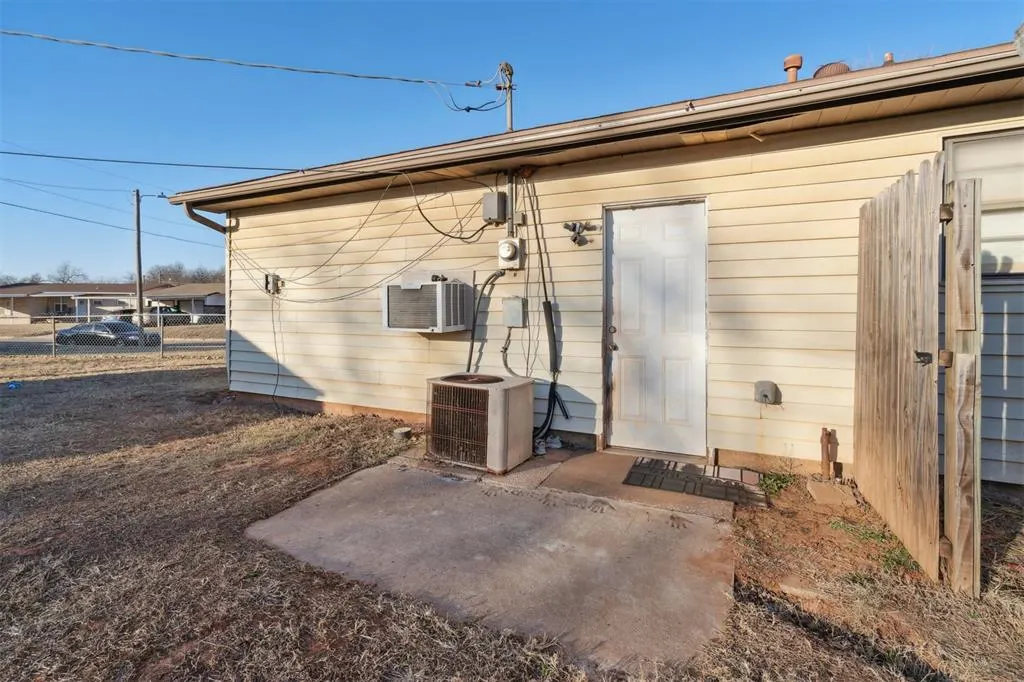 Photo 27 — 5001 S Georgia Place, Oklahoma City, OK 73129