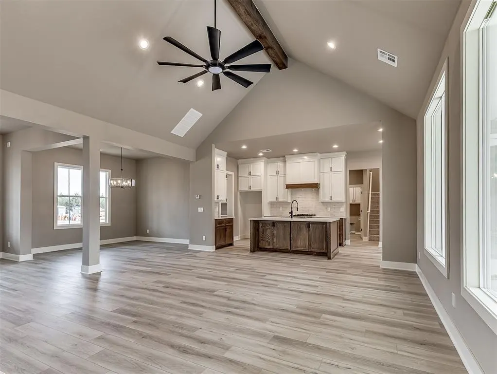 Photo 10 — 21246 Reserve Circle, Harrah, OK 73045
