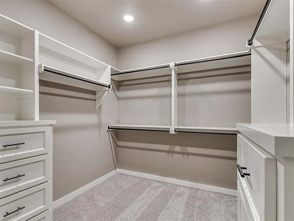 Photo 29 — 21246 Reserve Circle, Harrah, OK 73045