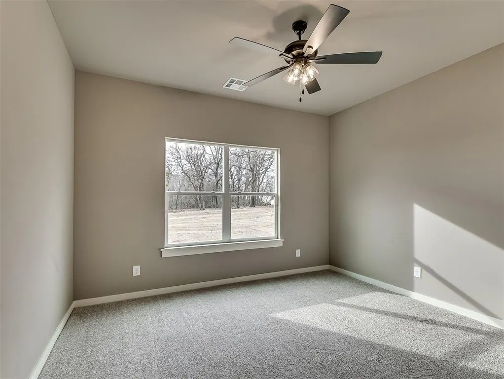 Photo 30 — 21246 Reserve Circle, Harrah, OK 73045