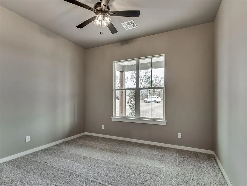 Photo 35 — 21246 Reserve Circle, Harrah, OK 73045
