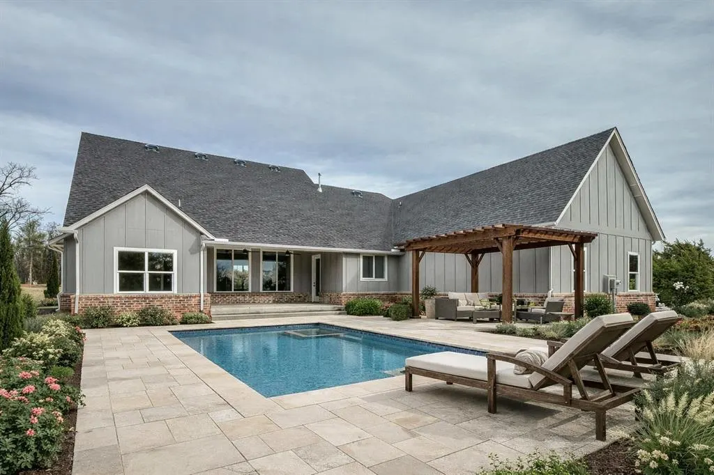 Photo 46 — 21246 Reserve Circle, Harrah, OK 73045