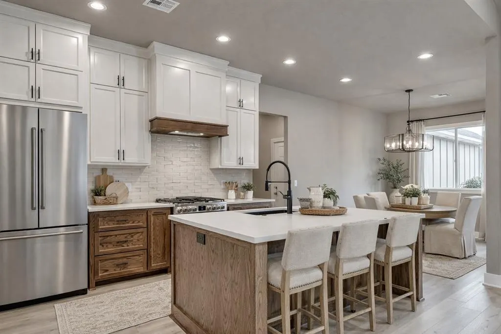 Photo 13 — 21246 Reserve Circle, Harrah, OK 73045