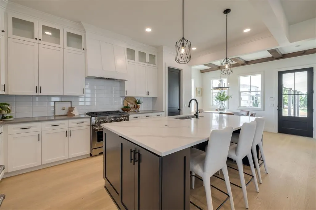 Photo 16 — 18450 Sweetwater Lane, Norman, OK 73072