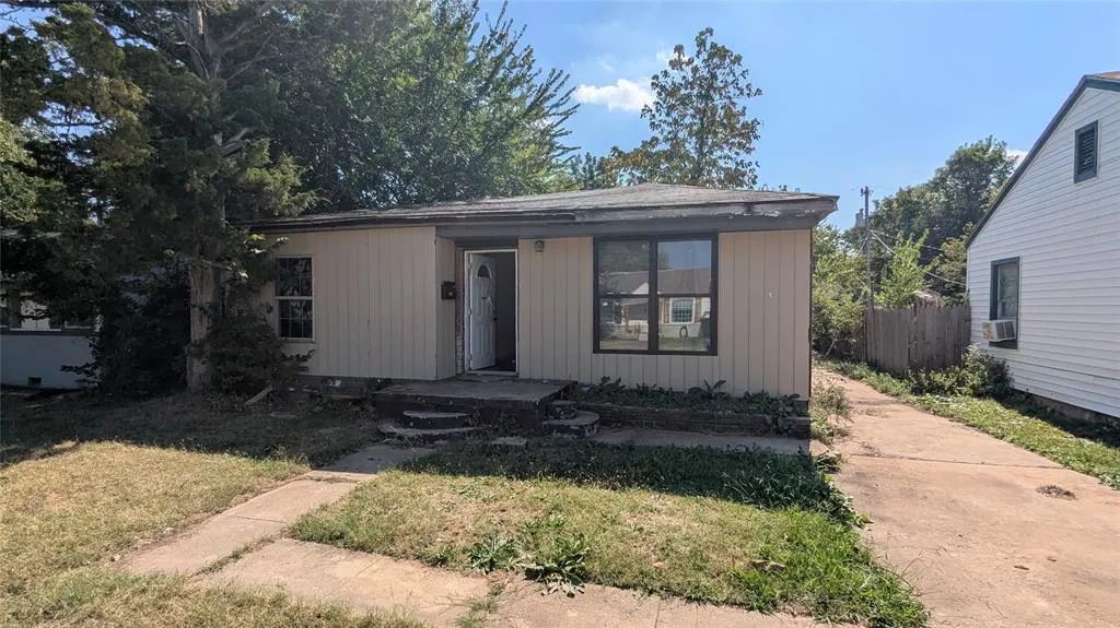 Front exterior — 1416 NW 92nd Street, Oklahoma City, OK 73114