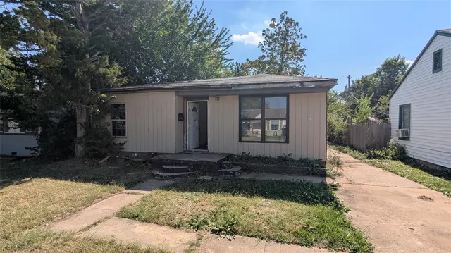 Front exterior — 1416 NW 92nd Street, Oklahoma City, OK 73114