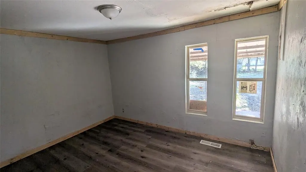 Photo 2 — 1416 NW 92nd Street, Oklahoma City, OK 73114