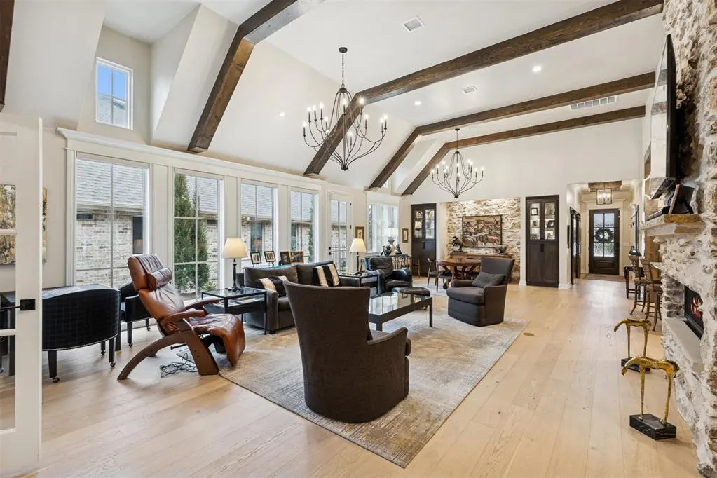 Photo 5 — 5541 Cottontail Lane, Edmond, OK 73025