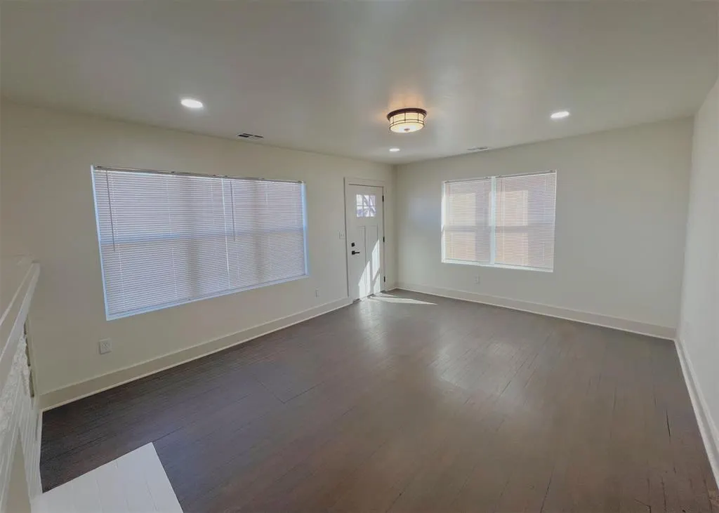 Photo 2 — 2542 NW 21st Street, Oklahoma City, OK 73107