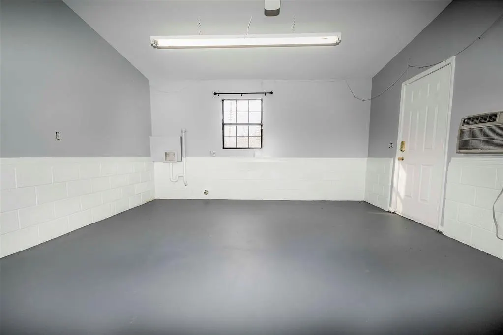 Photo 22 — 111 W 1st Street, Chandler, OK 74834