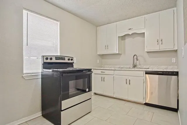 Photo 5 — 1165 SE 19th Street, Oklahoma City, OK 73129