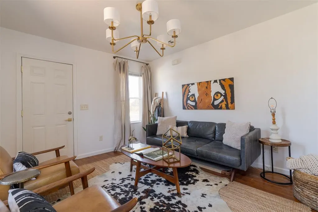 Photo 2 — 740 NE 36th Street, Oklahoma City, OK 73105