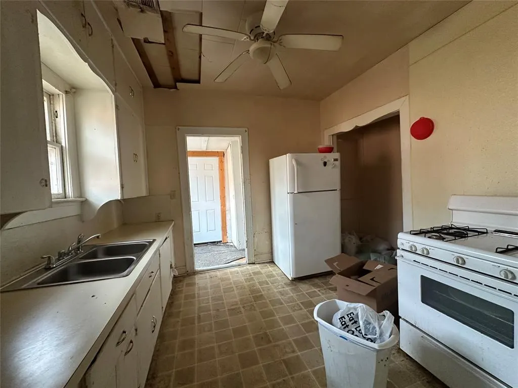 Photo 7 — 927 N Hobson Avenue, Shawnee, OK 74801
