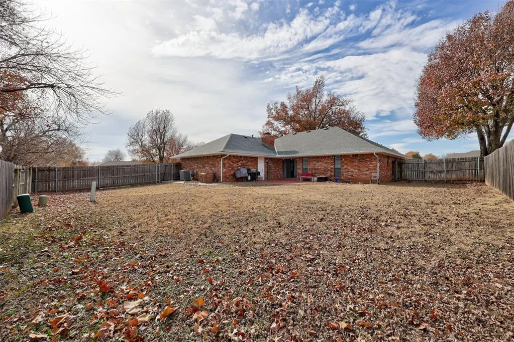 Photo 41 — 501 Quail Ridge Road, Norman, OK 73072