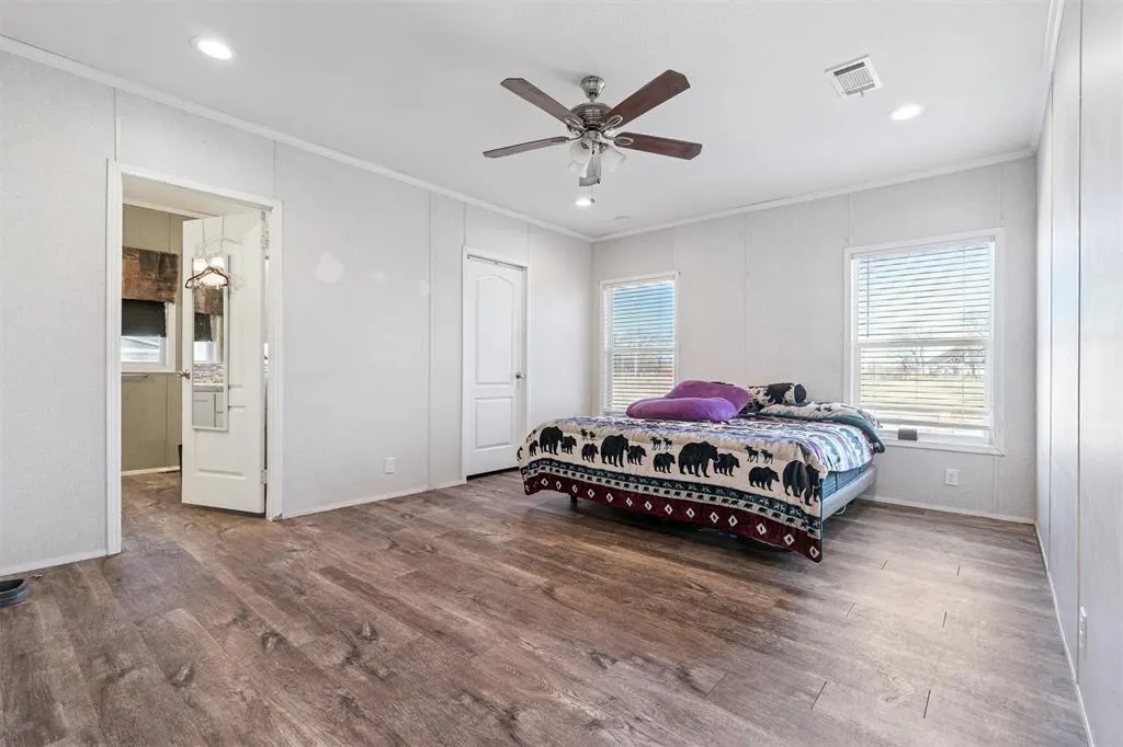 Photo 12 — 10964 Olive Tree Lane, Marietta, OK 73448