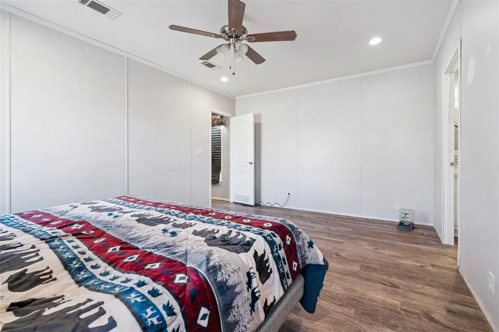 Photo 14 — 10964 Olive Tree Lane, Marietta, OK 73448