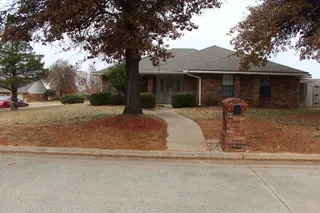Sold home at 10601 Songbird Lane