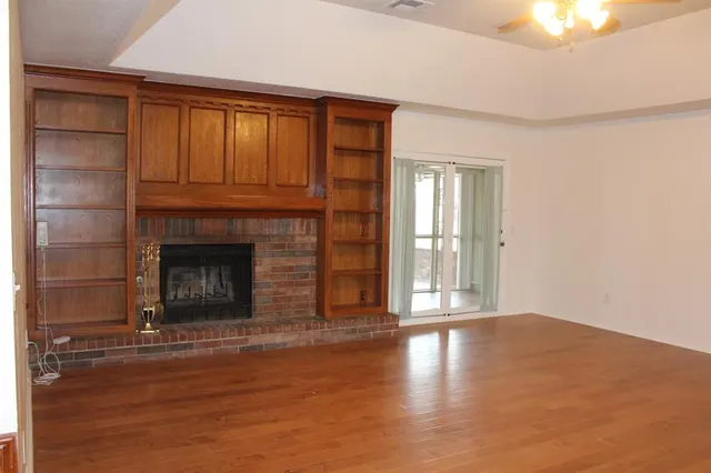 Photo 3 — 10601 Songbird Lane, Midwest City, OK 73130