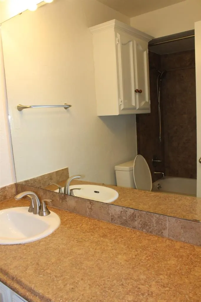 Photo 32 — 10601 Songbird Lane, Midwest City, OK 73130