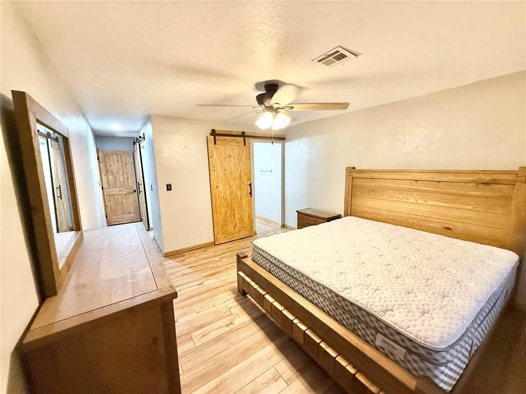 Photo 20 — 1531 Lincoln Street, Altus, OK 73521