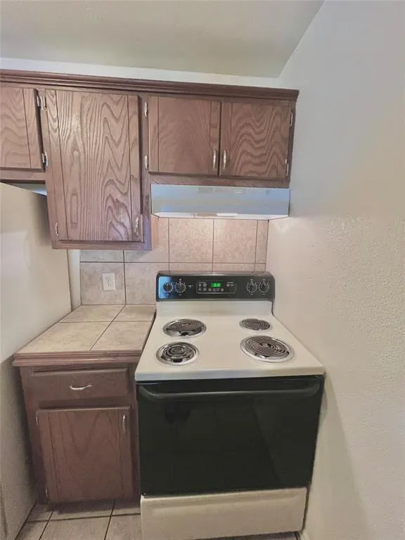 Photo 11 — 1901 Lindsey 20A, Norman, OK 73071