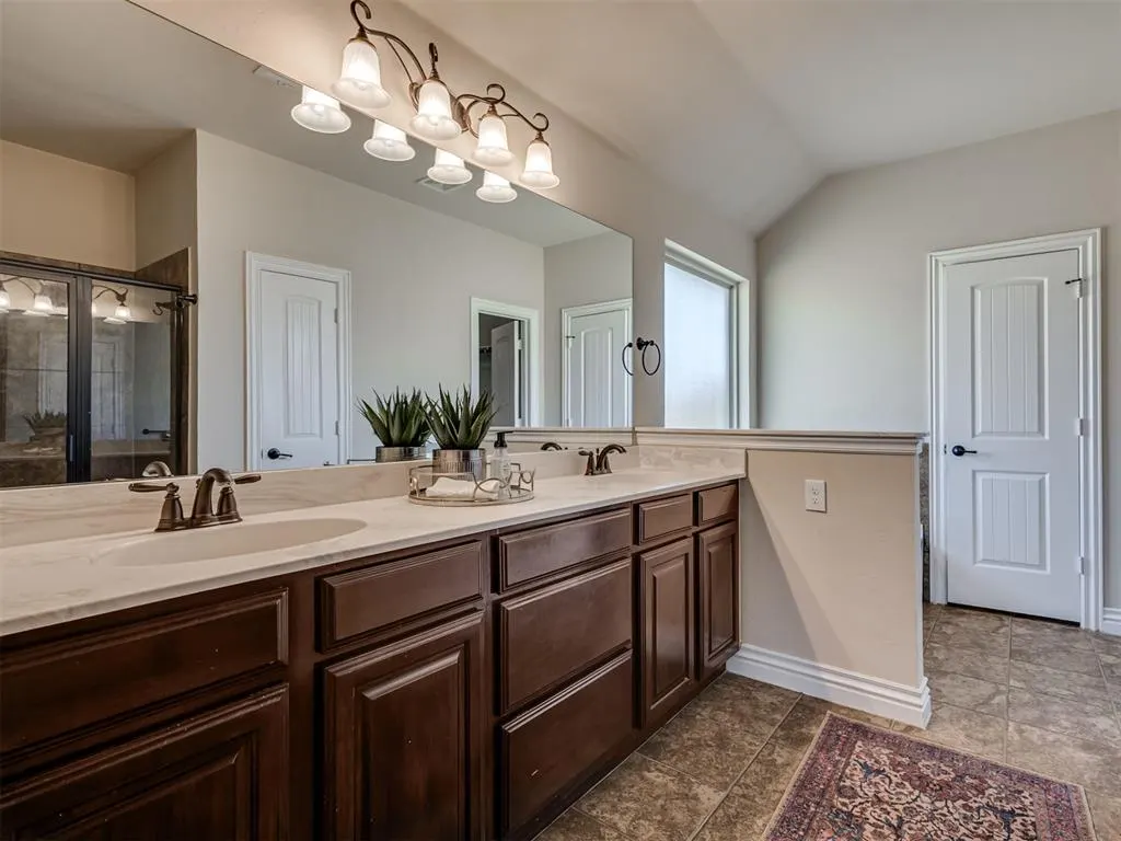 Photo 22 — 927 Fox Drive, Choctaw, OK 73020