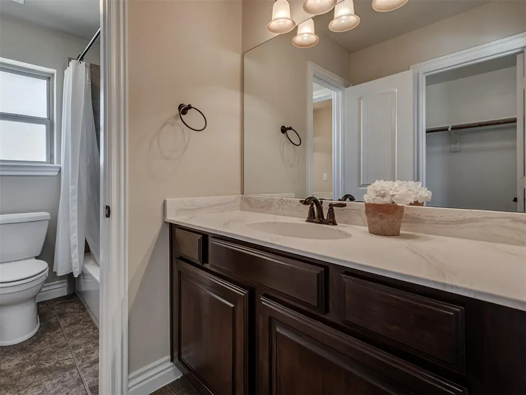 Photo 37 — 927 Fox Drive, Choctaw, OK 73020