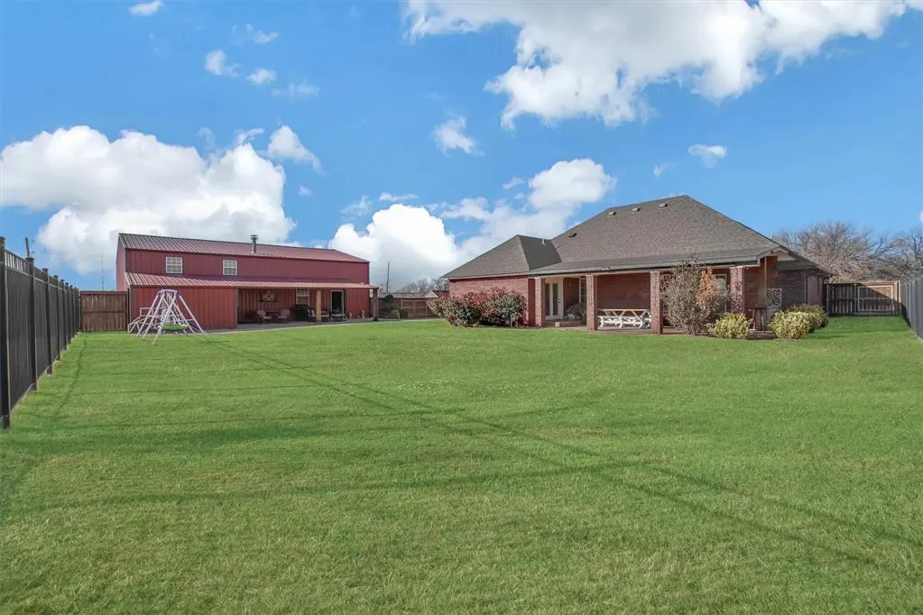 Photo 34 — 606 E 3rd Street, Elk City, OK 73644