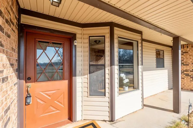Photo 6 — 17103 Brangus Road, Shawnee, OK 74801