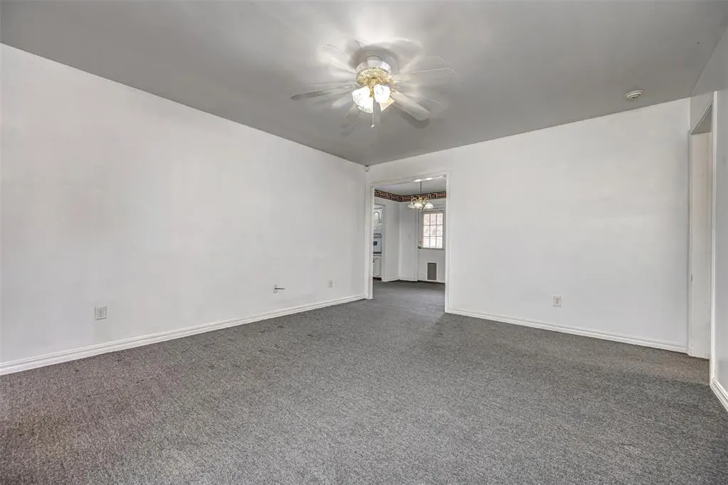 Photo 6 — 923 Kenilworth Road, Oklahoma City, OK 73114