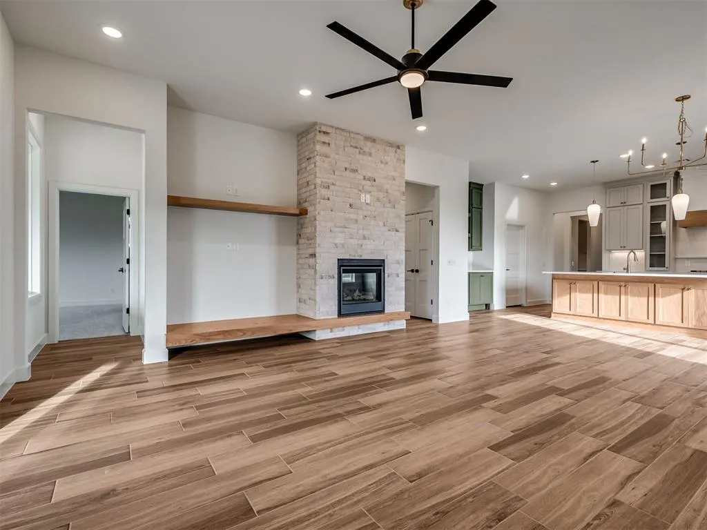 Photo 12 — 6908 NW 150th Terrace, Oklahoma City, OK 73142