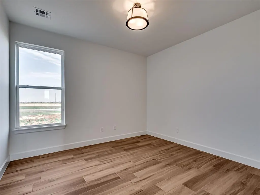 Photo 32 — 6908 NW 150th Terrace, Oklahoma City, OK 73142