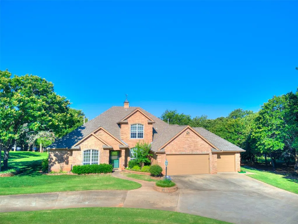 Photo 2 — 9708 Deep Fork Drive, Norman, OK 73026