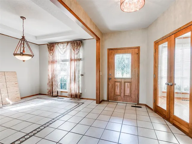 Photo 3 — 9708 Deep Fork Drive, Norman, OK 73026