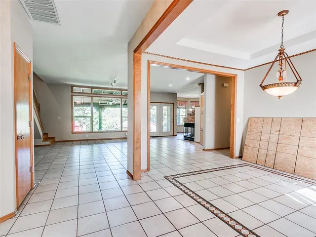 Photo 4 — 9708 Deep Fork Drive, Norman, OK 73026