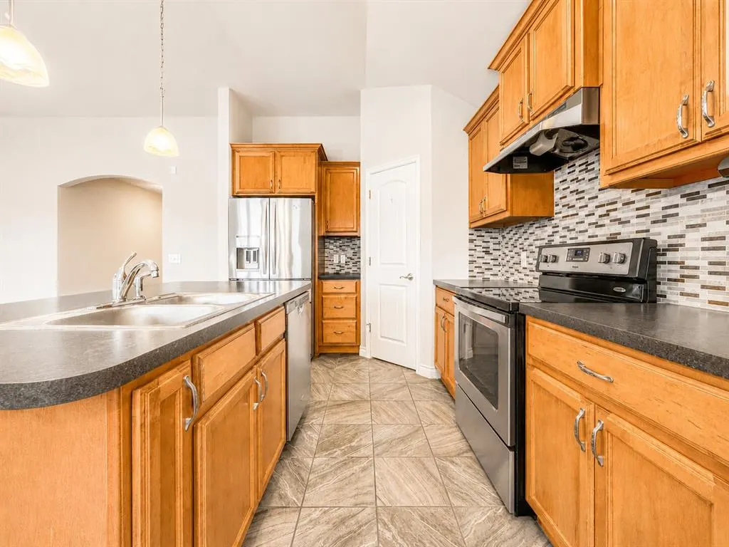 Photo 10 — 1005 Lerkim Lane, Norman, OK 73069