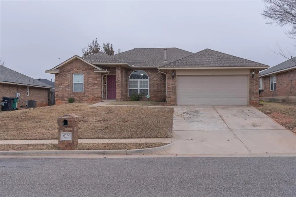 Photo 2 — 8016 Breezewood Drive, Oklahoma City, OK 73135