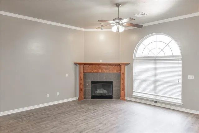Photo 6 — 8016 Breezewood Drive, Oklahoma City, OK 73135