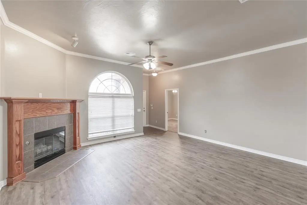 Photo 7 — 8016 Breezewood Drive, Oklahoma City, OK 73135