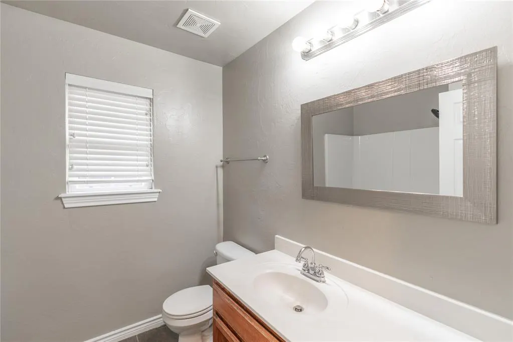 Photo 25 — 8016 Breezewood Drive, Oklahoma City, OK 73135