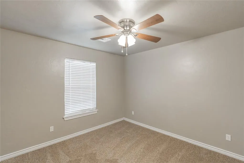 Photo 29 — 8016 Breezewood Drive, Oklahoma City, OK 73135