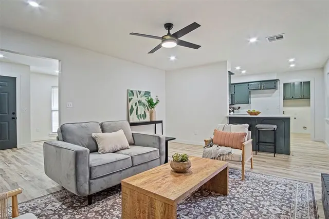 Photo 2 — 2509 NW 111th Street, Oklahoma City, OK 73120
