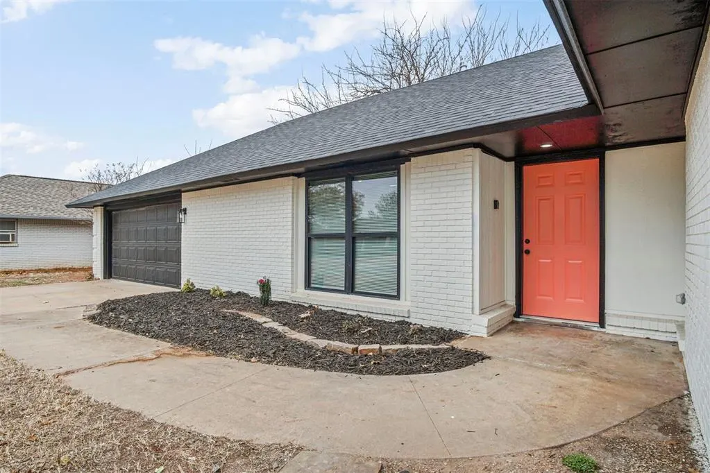 Photo 8 — 2509 NW 111th Street, Oklahoma City, OK 73120