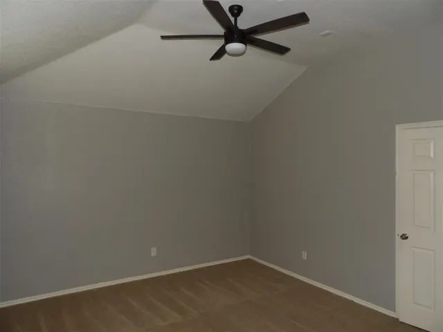 Photo 8 — 4405 Apple Blossom Circle, Moore, OK 73160