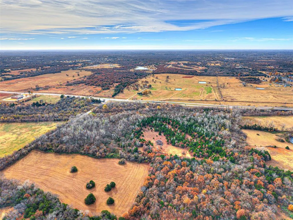 Photo 16 — UNPLTD PT SW4 SEC 24 12N 1W SE4 OF SW4 LESS RR & L, Choctaw, OK 73020