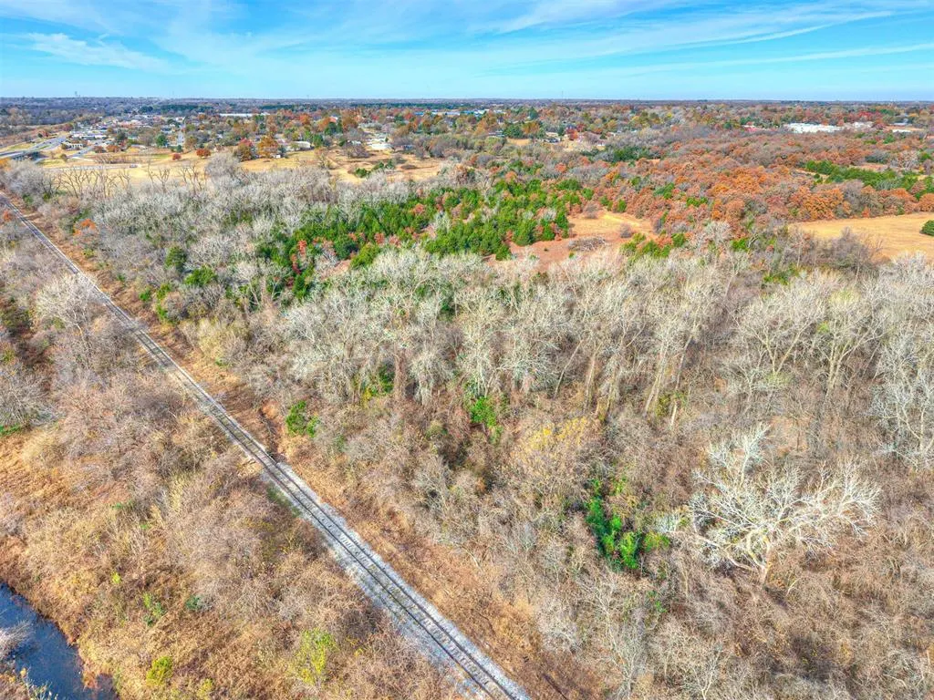 Photo 29 — UNPLTD PT SW4 SEC 24 12N 1W SE4 OF SW4 LESS RR & L, Choctaw, OK 73020