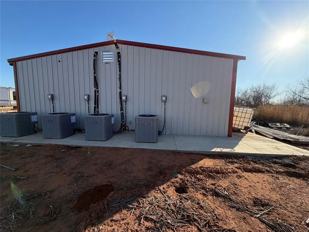 Photo 6 — 11753 N 2070 Road, Canute, OK 73626