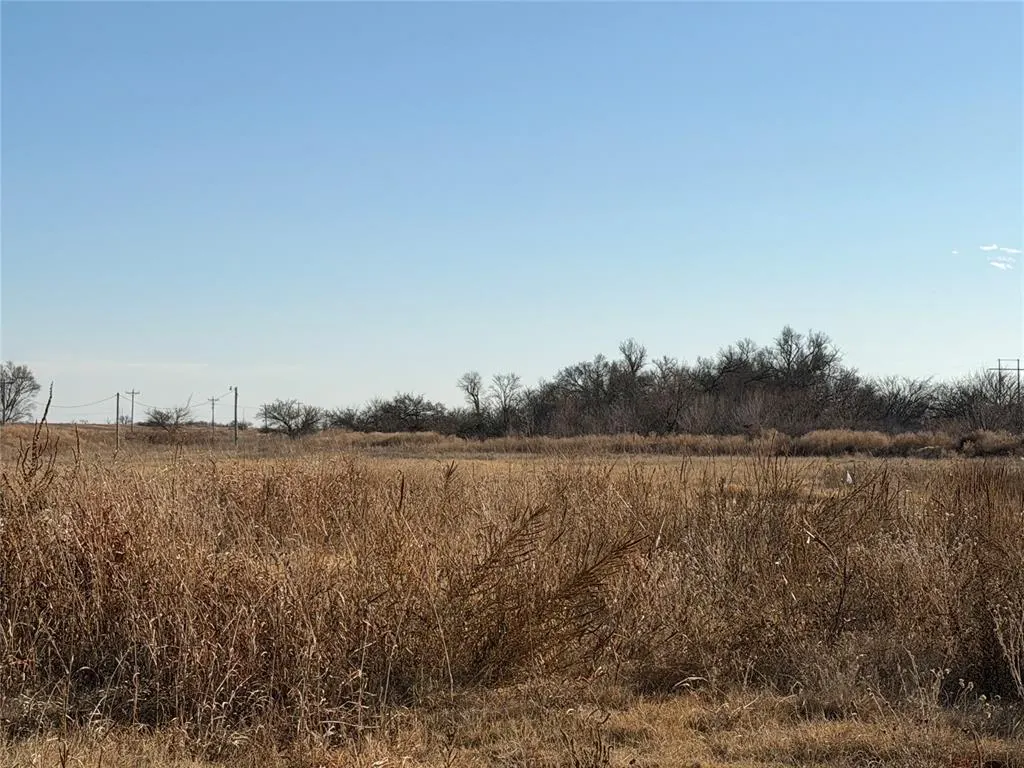 Photo 12 — 11753 N 2070 Road, Canute, OK 73626
