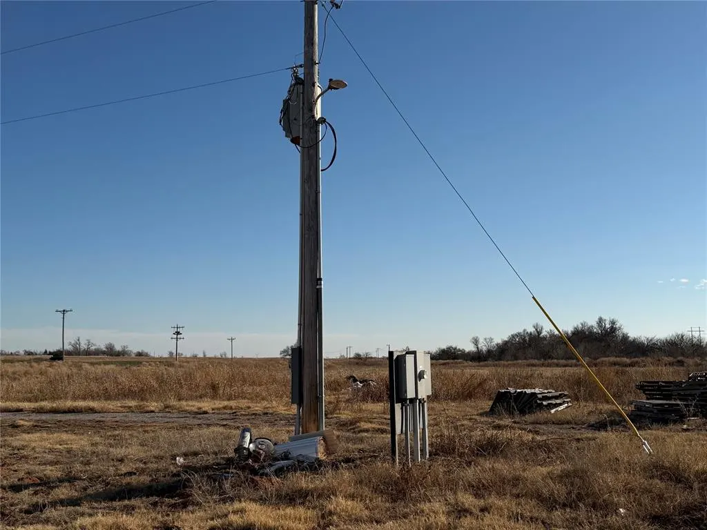 Photo 14 — 11753 N 2070 Road, Canute, OK 73626