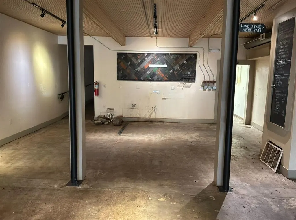 Photo 32 — 116 S Main Street, Luther, OK 73054